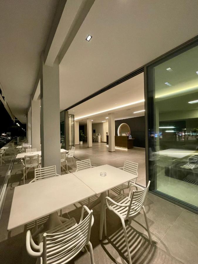 Hotel Cristallo Senigallia Dış mekan fotoğraf