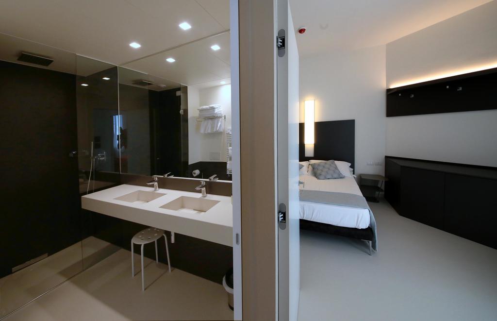 Hotel Cristallo Senigallia Oda fotoğraf