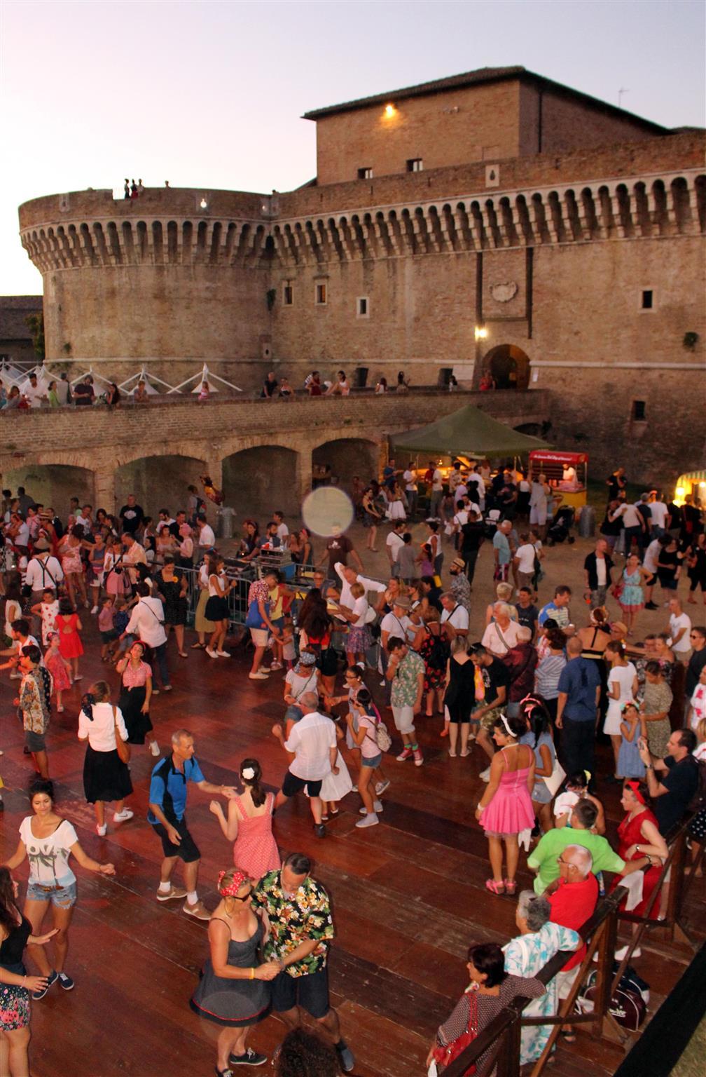 Hotel Cristallo Senigallia Dış mekan fotoğraf